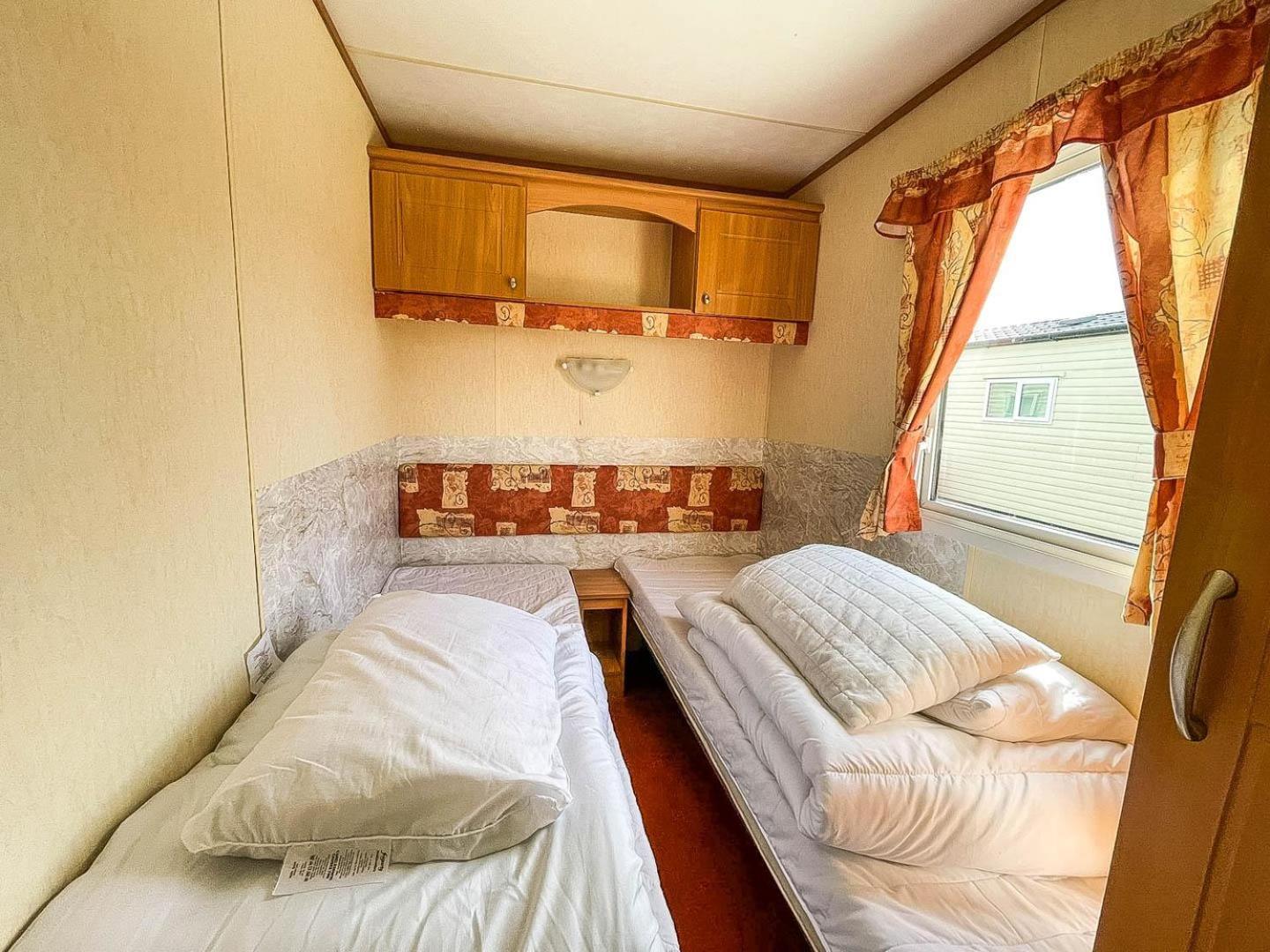 8 Berth Caravan For Hire At Heacham Holiday Park In Norfolk Ref 21024F Hotell Eksteriør bilde