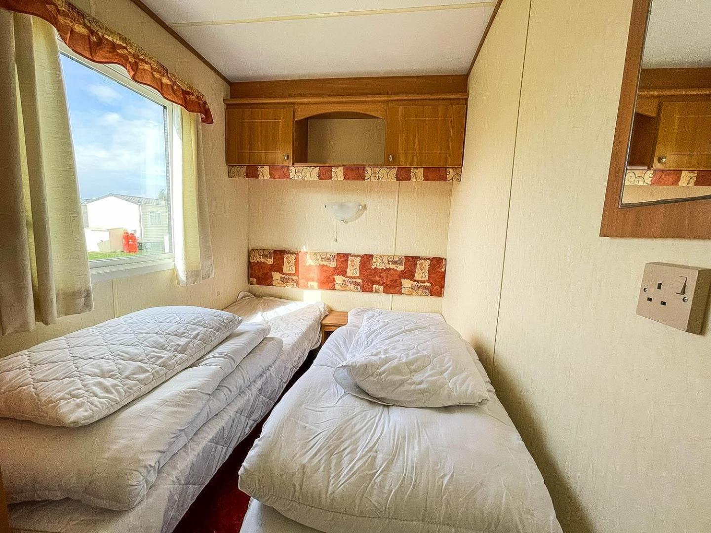 8 Berth Caravan For Hire At Heacham Holiday Park In Norfolk Ref 21024F Hotell Eksteriør bilde
