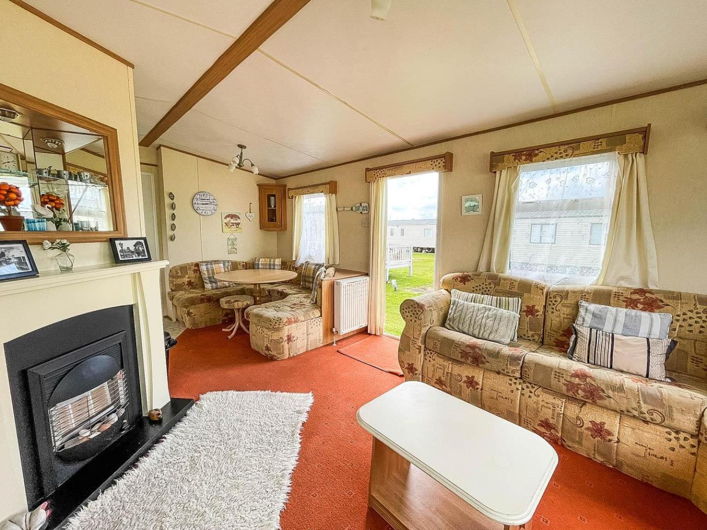 8 Berth Caravan For Hire At Heacham Holiday Park In Norfolk Ref 21024F Hotell Eksteriør bilde