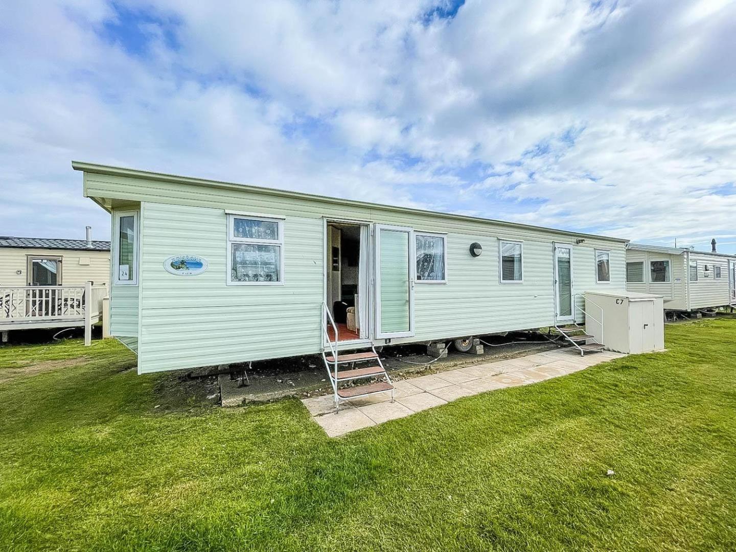 8 Berth Caravan For Hire At Heacham Holiday Park In Norfolk Ref 21024F Hotell Eksteriør bilde